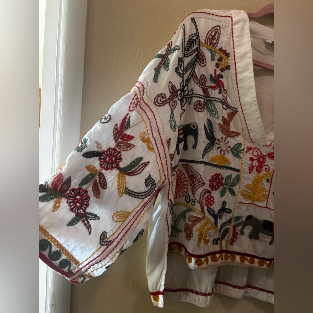 Zara Embroidered White Boho Top - Picture 3 of 10